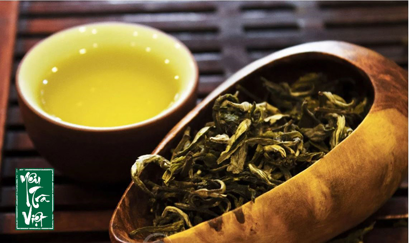 Màu nước vàng đẹp mắt của trà Shan Tuyết Tà Xùa