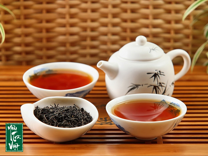 Màu sắc đỏ nâu đặc trưng của hồng trà