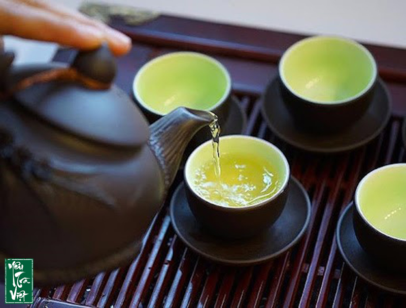 Trước khi đi ngủ không nên uống trà