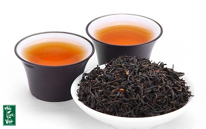 Trà đen có hương vị mạnh nhất, một số loại rất đắng và có vị chất đậm