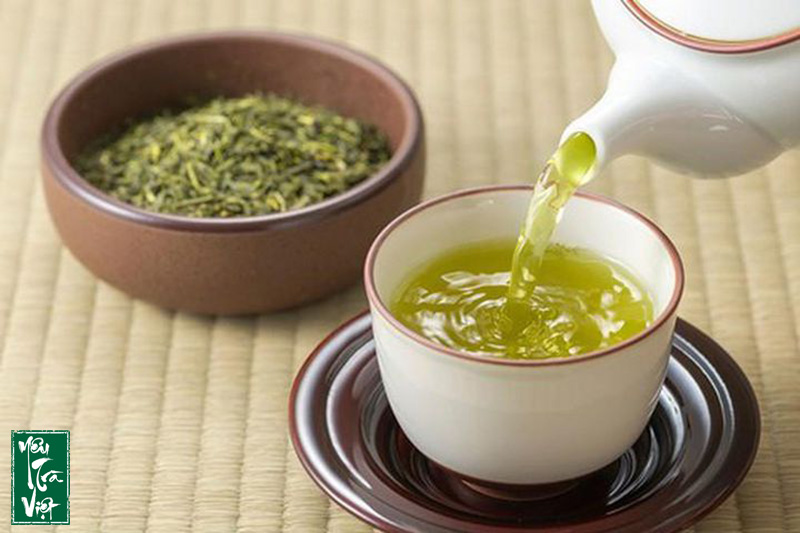 Không nên uống trà quá đặc hay quá nhiều trong một ngày