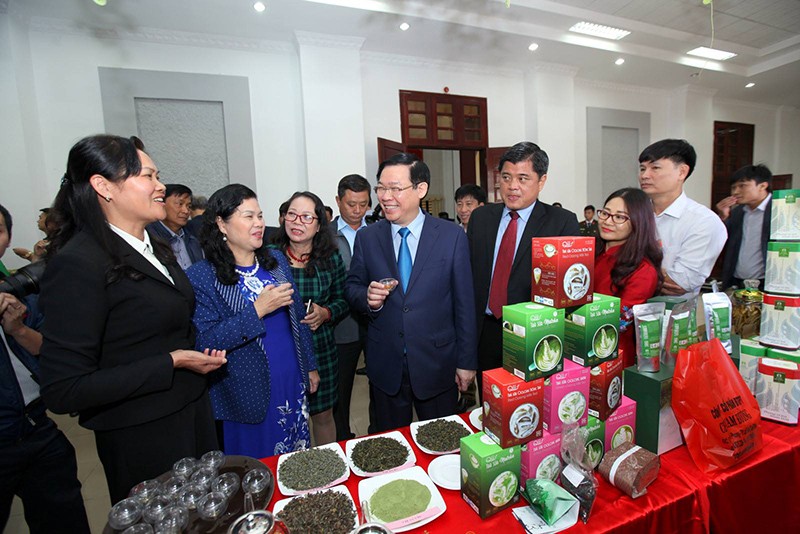 Chè Tam Đường tham gia triển lãm du lịch nông thôn gắn với xây dwungj nông thôn mới 