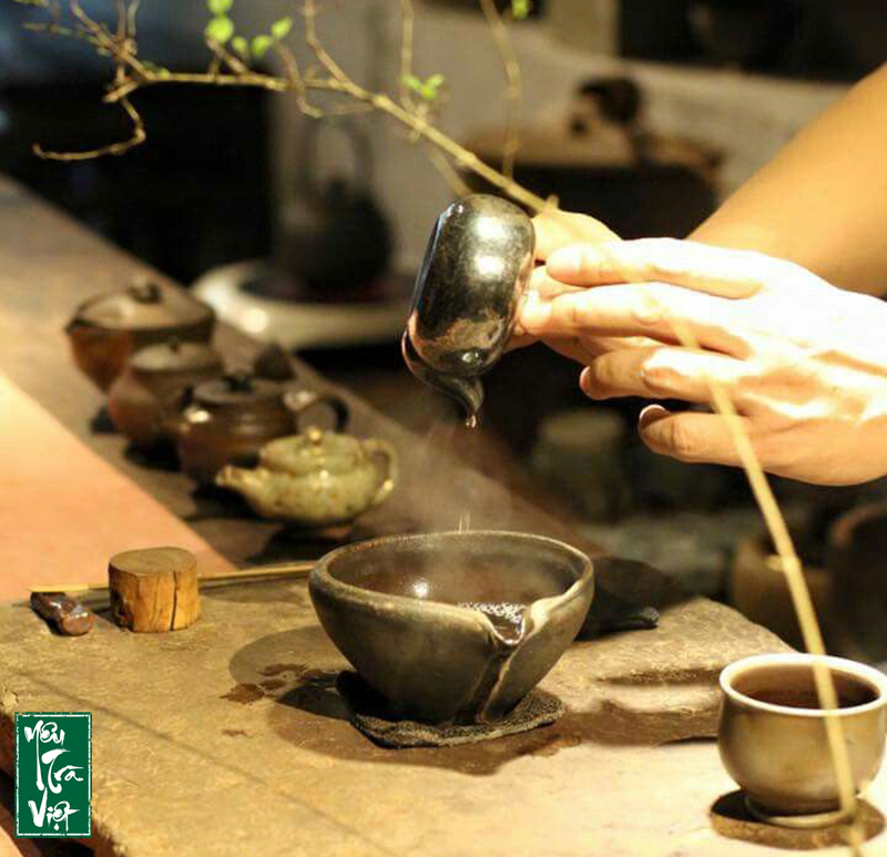 Hãy để tình yêu luôn nhiệt như tách trà nóng 