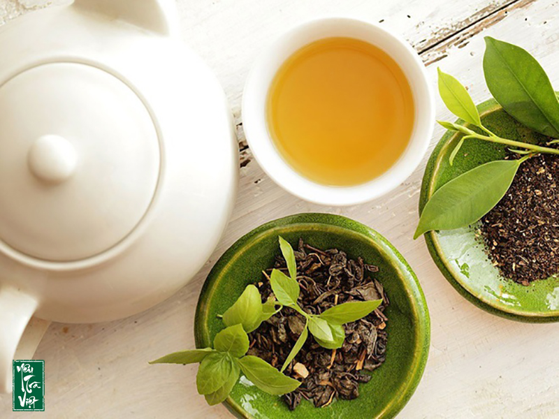 Trà xanh với đường