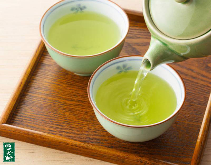 Trà xanh với trứng