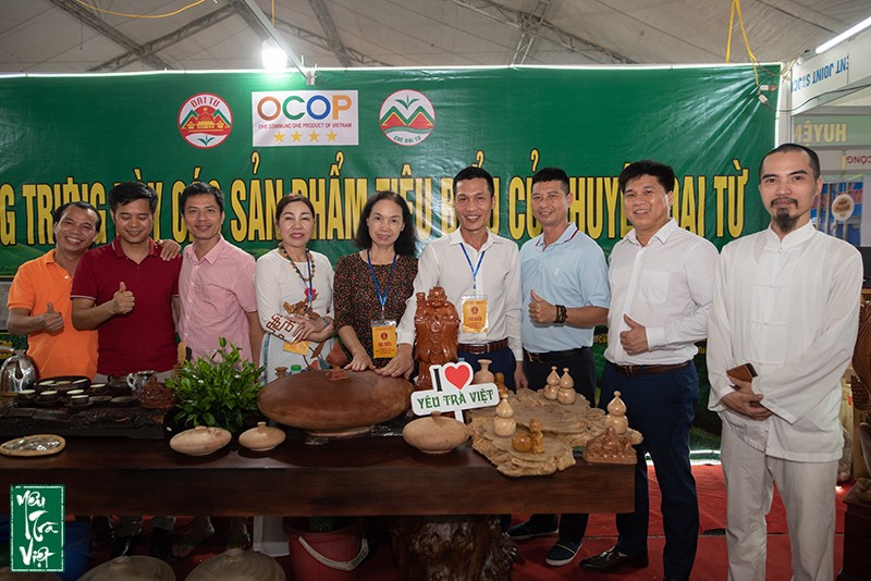 Giao lưu cùng gian hàng trưng bày các sản phẩm Huyện Đại Từ - Thái Nguyên