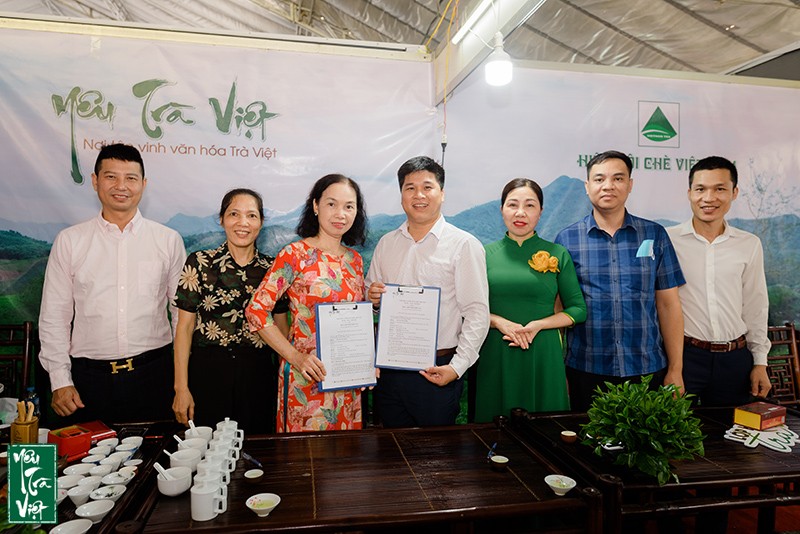 Ký kết hợp tác giữa Yêu trà Việt và Hội chè Thái Nguyên