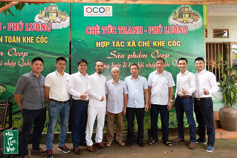 Yêu trà Việt cùng Hiệp hội Chè Việt Nam tham quan HTX Chè Khe Cốc