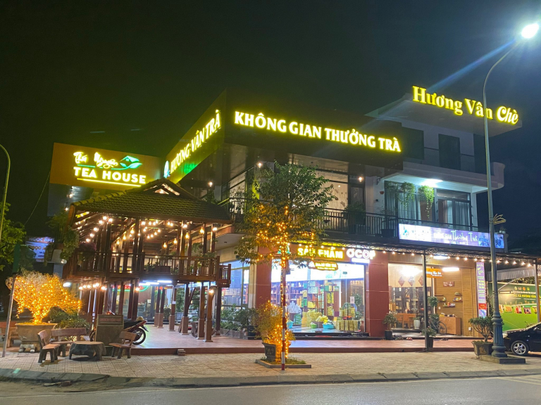 Không gian trưng bày và cũng là nơi giao lưu văn hoá trà của HTX giữa trung tâm Thành phố Thái Nguyên