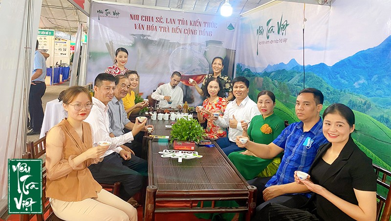 Hội chợ triển lãm “Mỗi xã, phường một sản phẩm – Thái Nguyên 2022’ mang đến cho Yêu trà Việt nhiều trải nghiệm quý giá