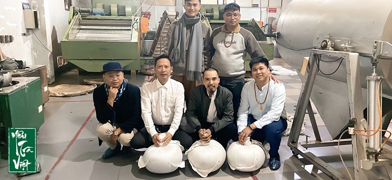 Tham quan nhà máy sản xuất của Long Đỉnh Tea