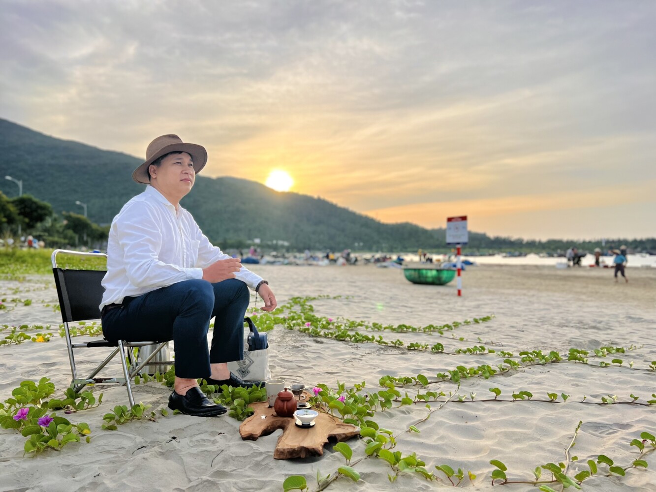 3 Nam Yeu Tra Viet