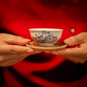 Chén Sứ Vẽ Tay Dáng Cao, Thấp Chén Sứ Vẽ Tay Dáng Cao, Thấp