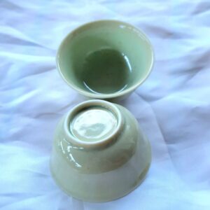 Gom van lang mau 3.2 Chén men Celadon – Gốm Văn Lang