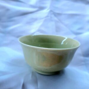 Gom van lang mau 3.3 Chén men Celadon – Gốm Văn Lang