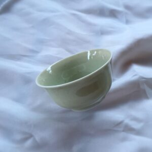 Gom van lang mau 3.4 Chén men Celadon – Gốm Văn Lang