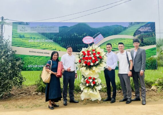 Chúc mừng HTX chè Nguyên Hương, xã Hoàng Nông, huyện Đại Từ, tỉnh Thái Nguyên khai trương