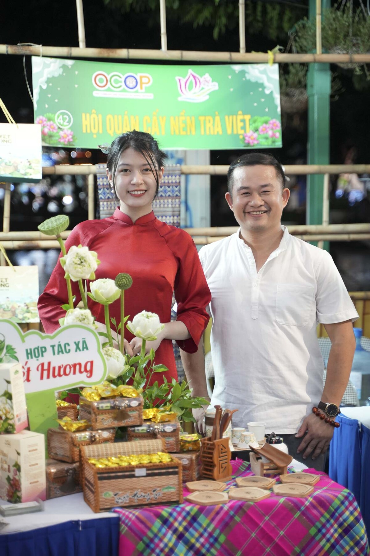 Yêu trà Việt đồng hành cùng Lễ hội Sen Hà Nội trong hoạt động Trà