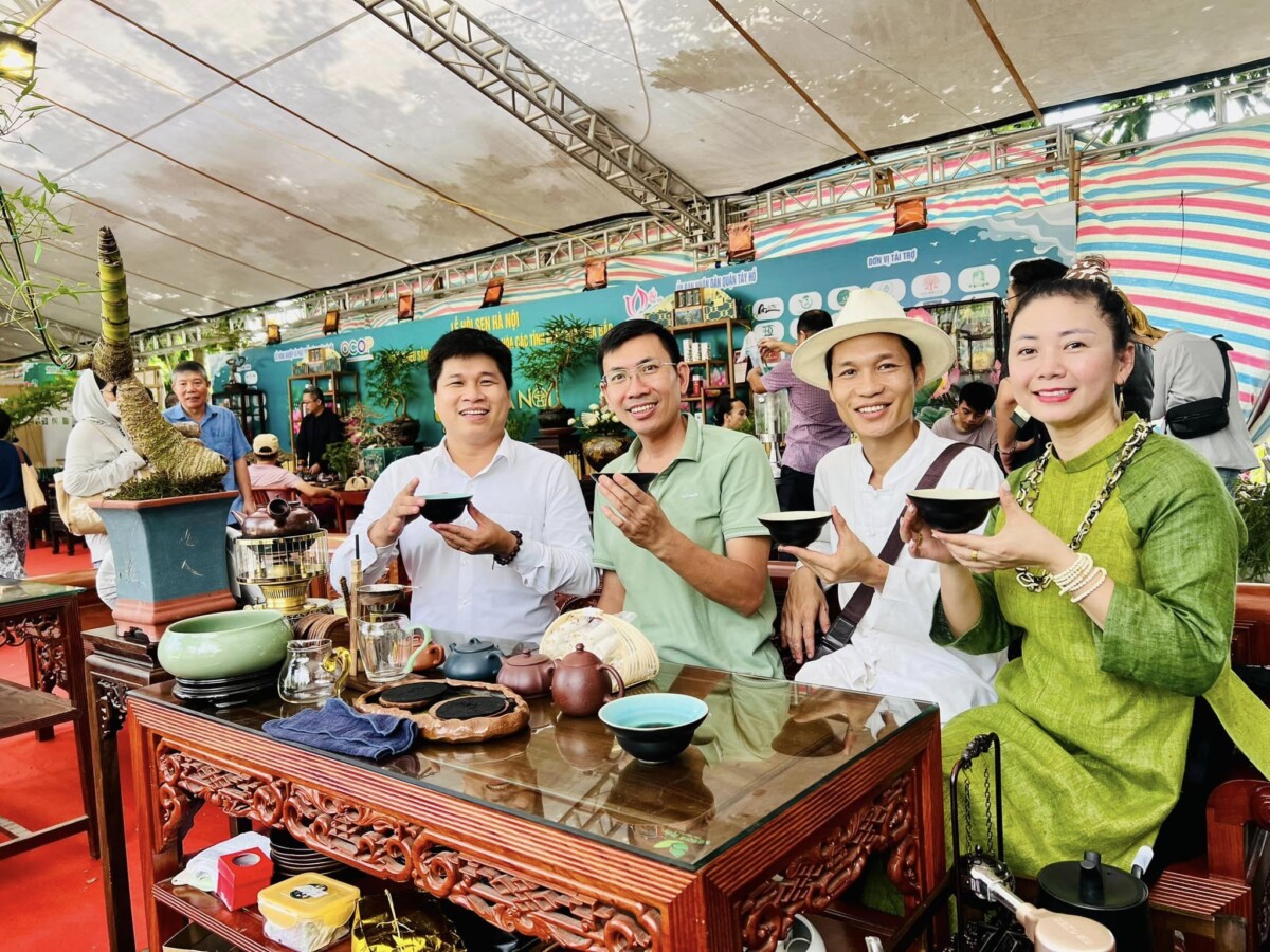 Hành trình lan tỏa Trà Việt tại lễ hội Sen Hà Nội 2024