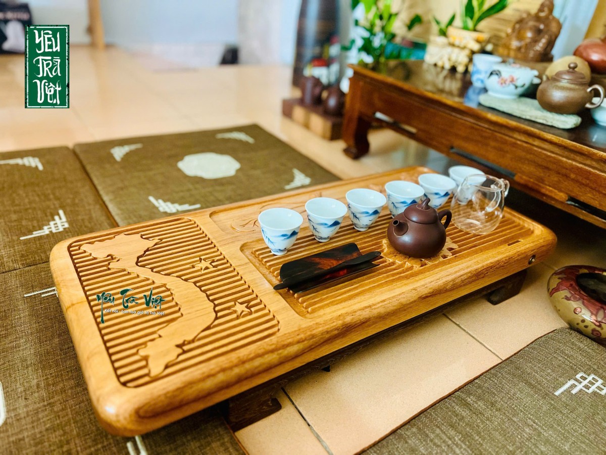 Bộ Bàn Trà Cơ Bản – Giải pháp hoàn hảo cho Gia đình trẻ tại Thành phố lớn